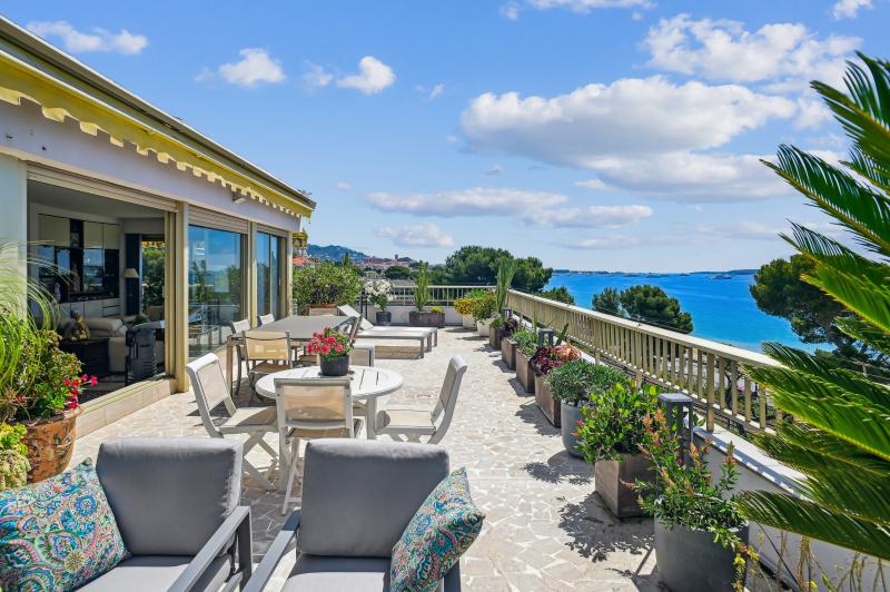 Cannes 100 m2 655
