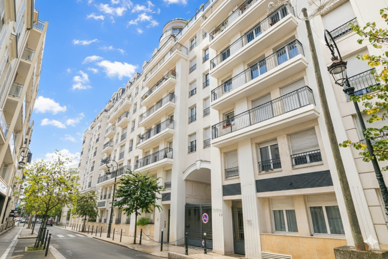 Puteaux - 4pièces - 427